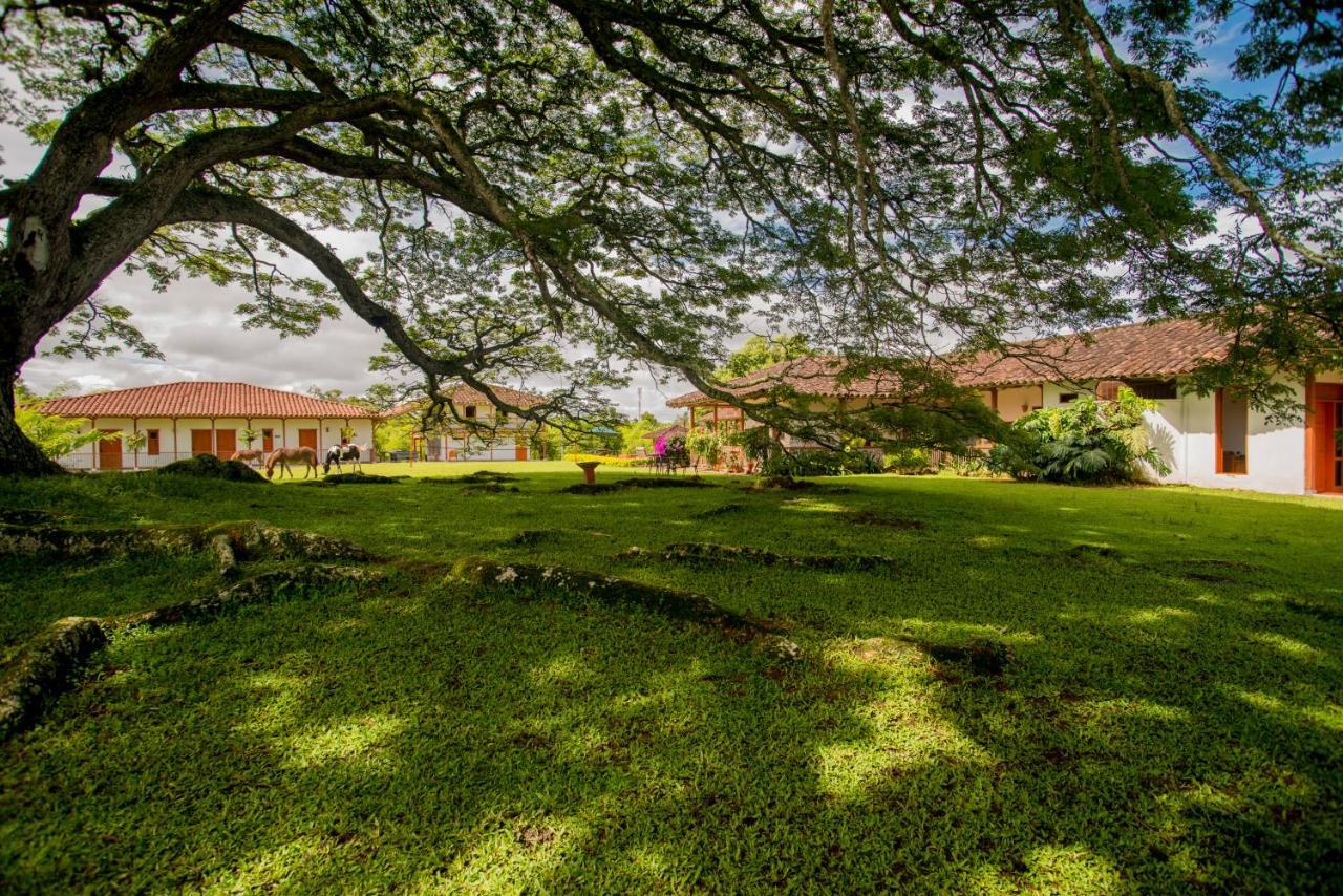 Hacienda El Saman Villa Quimbaya Eksteriør bilde