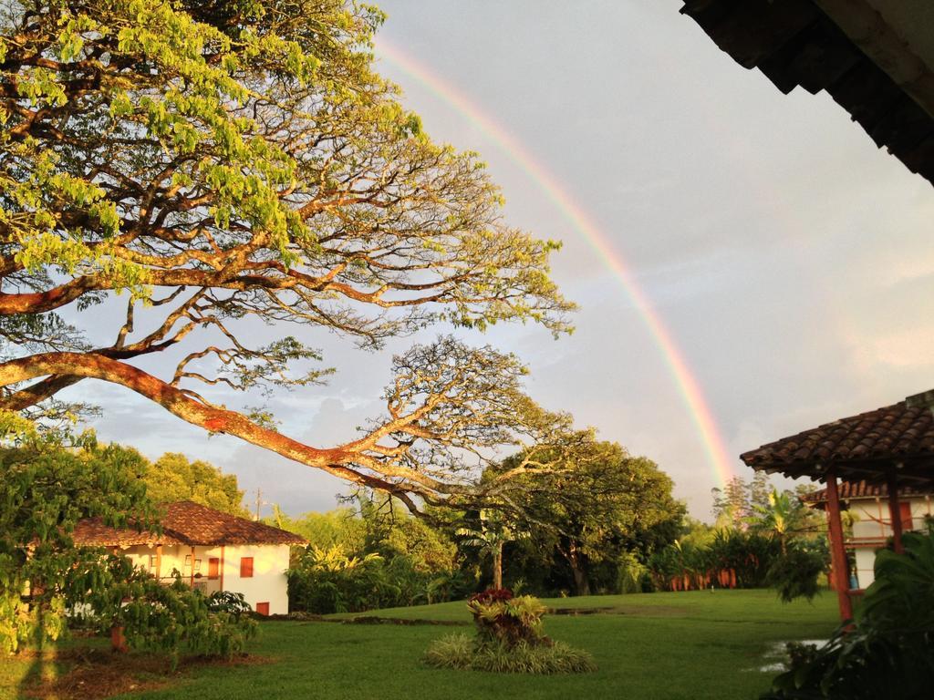Hacienda El Saman Villa Quimbaya Eksteriør bilde